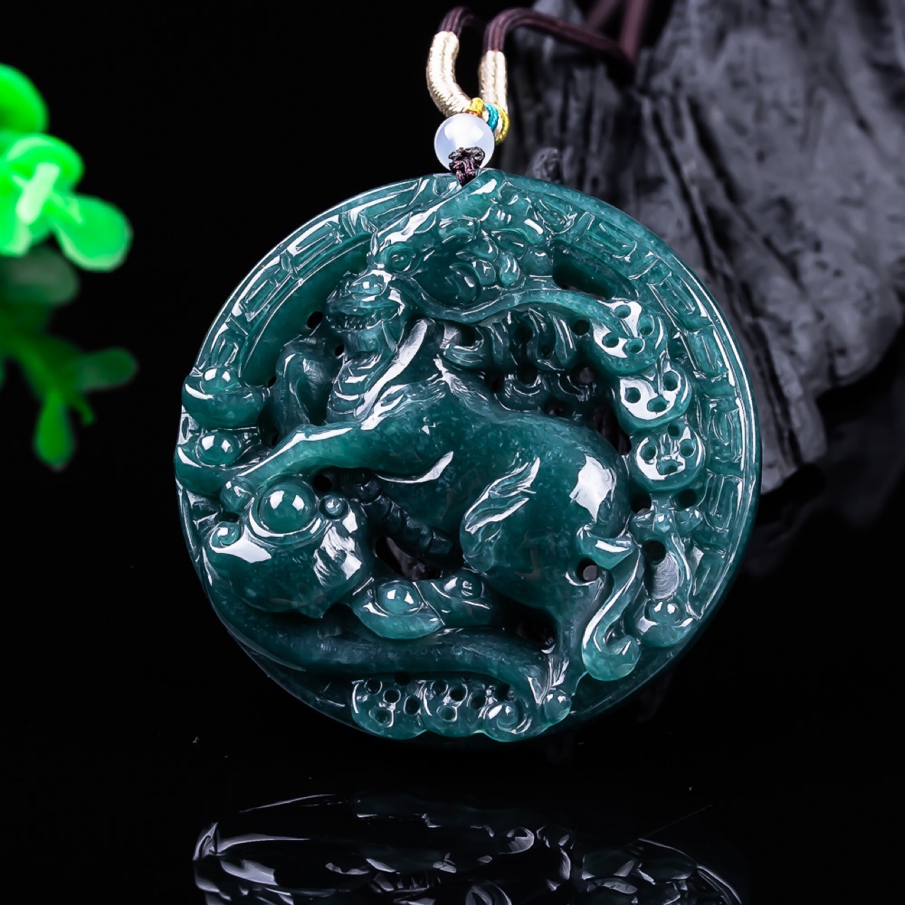 Birmanya Jadeite Ejderha Kolye - Vintage Necklace incelemesi ve fiyatı